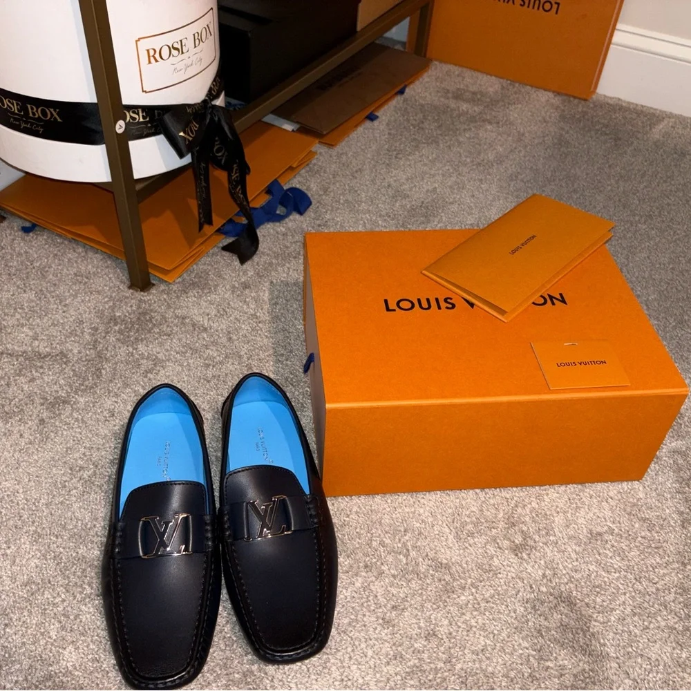 Louis Vuitton Men's Navy Slip-On Monte Carlo moccasin NWT - Picture 5 of 13